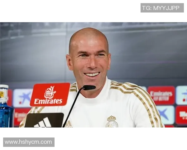 足球球星女儿的男朋友身份曝光 引发网友热议与关注